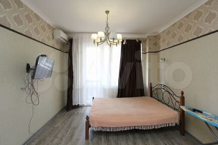2-к. квартира, 58 м², 1/9 эт.
