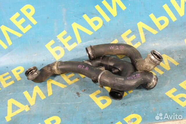 Патрубок интеркулера Mercedes-Benz W210