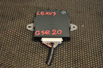 Блок управления парктроником Lexus IS250 GSE20