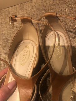 Босоножки tods