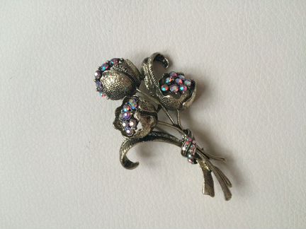 Новая брошь Букет