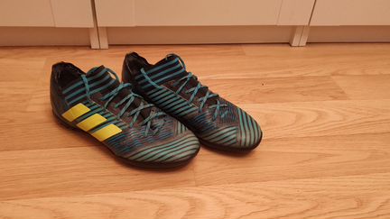 Футбольные бутсы Adidas Nemezis 17.3 TF