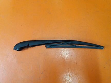 Дворник jeep grand cherokee WK 2