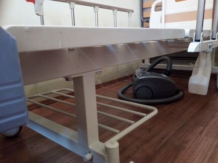 Медицинская кровать для лежачих больных Armed FS30