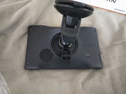 Навигатор Garmin nuvi 57 LMT