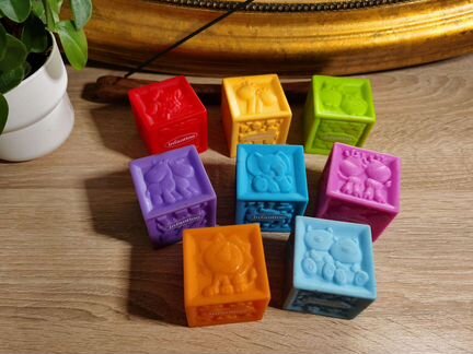 Кубики Infantino