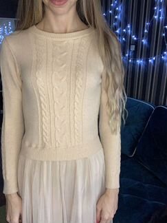 Платье-свитер бежевое