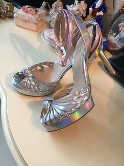 Босоножки летние,Итальянского бренда Gold Plus