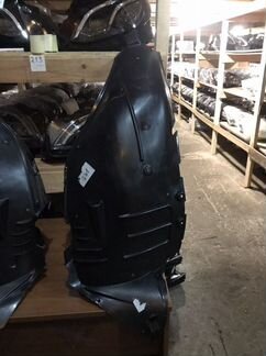 Подкрылок Левый Mercedes S 221 Передний