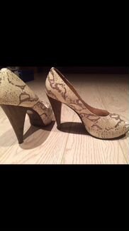 Продаю туфли почти новые