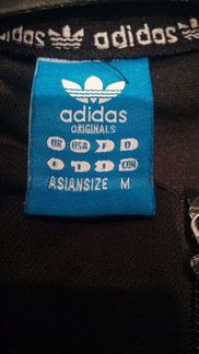Женский спортивный костюм adidas
