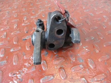 Рокерный вал Даф хф 95 (DAF XF 95) 1316542