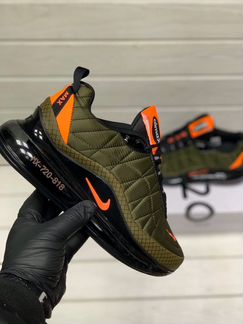 Кроссовки Nike