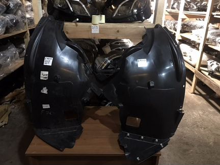 Подкрылки обе BMW X5 E 70 до рестайлинг