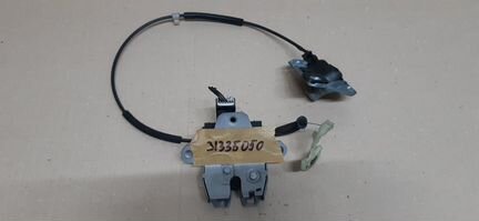 Вольво S60 V60 2011-2018 замок крышки багажника