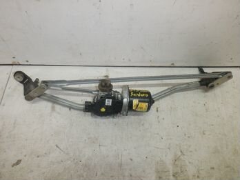 Трапеция стеклоочистителя Рено Sandero 2