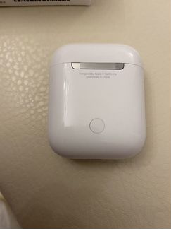 AirPods