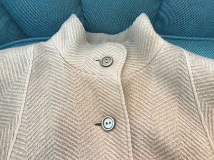 Пальто шерстяное 46 размер. Производство Германия