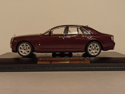 Rolls Royse Ghost 2009 1:43 IXO