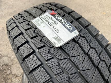Шины зима 235 55 R20 Yokohama Ice Guard SUV