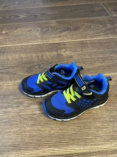 Stride rite новые кроссовки 23,5