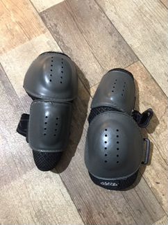 Налокотники