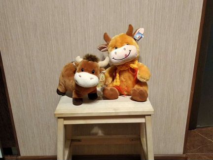 Символ года -мягкие игрушки бычки