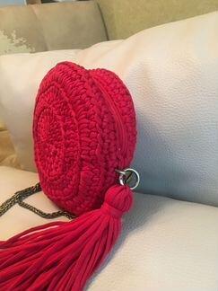 Круглая сумка из шнурка