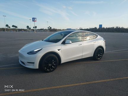 Tesla Model Y AT, 2020, 6 км