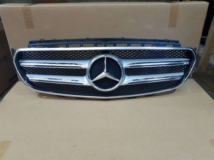 Решетка радиатора мерседес w 213 Mercedes E213