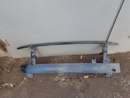 Усилитель переднего бампера Хендай Крета Creta