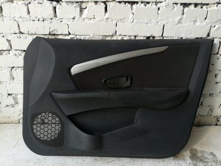 Обшивка салона передняя правая Nissan Almera G15