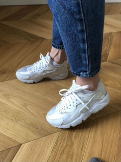 Nike huarache run кроссовки белые
