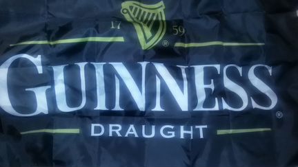 Флаг банер Guinness