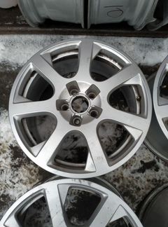 Диски бу оригинал R17 Y на Audi Q5