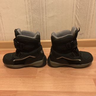 Ботинки зимние р.30