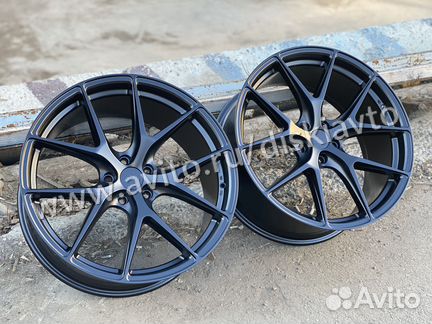 Новые диски HRE R20 5x112 на Merc 9J