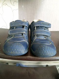 Кроссовки 30 р