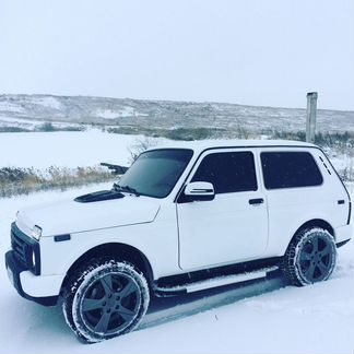 LADA 4x4 (Нива) 1.7 МТ, 1997, 80 000 км