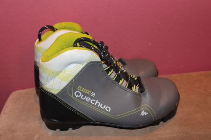 Детские лыжные ботинки Quechua - 33 размера