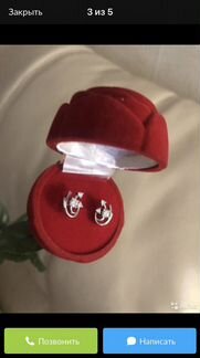 Золотые серьги пусеты с бриллиантами