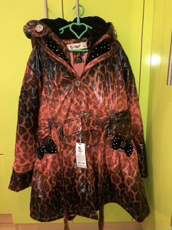 Продаю плащ на девочку