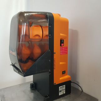 Соковыжималка Zumoval