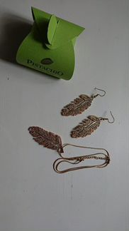 Комплект подвеска и серьги. Новый.Бижутерия люкс