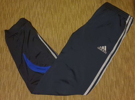 Спортивные штаны adidas