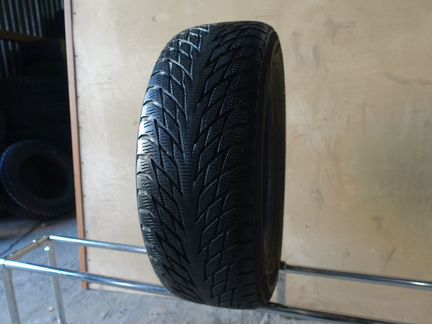 215 55 17 Nokian Hakkapeliitta R2 33WZ XL