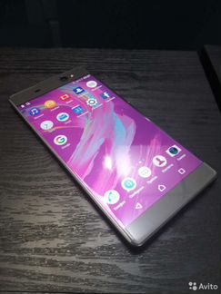 Телефон Sony xperia XA Ultra 16 gb F3211