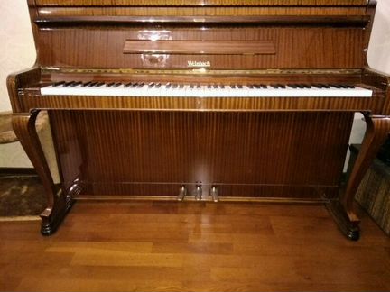 Фортепиано (пианино) марки Weinbach Antic
