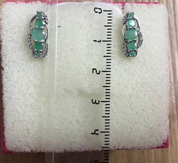 Серьги Серебро 925 с изумрудами новые