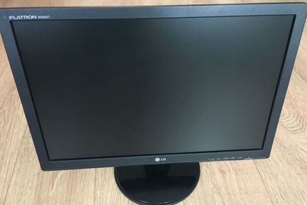 LG Flatron W2042S